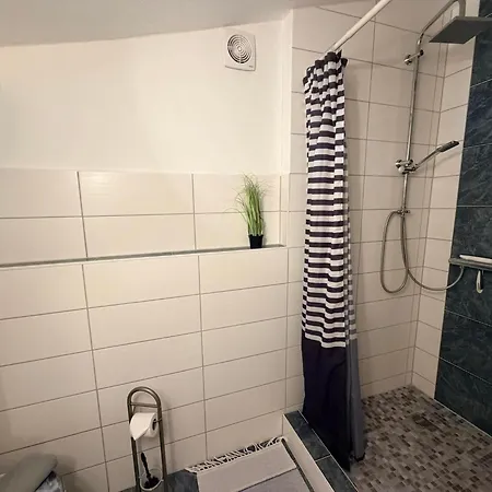 Apartment Gemütliche Naturblick - Ruhig Und Familienfreundlcih In Neuhof Ostsee Am Bodden *
